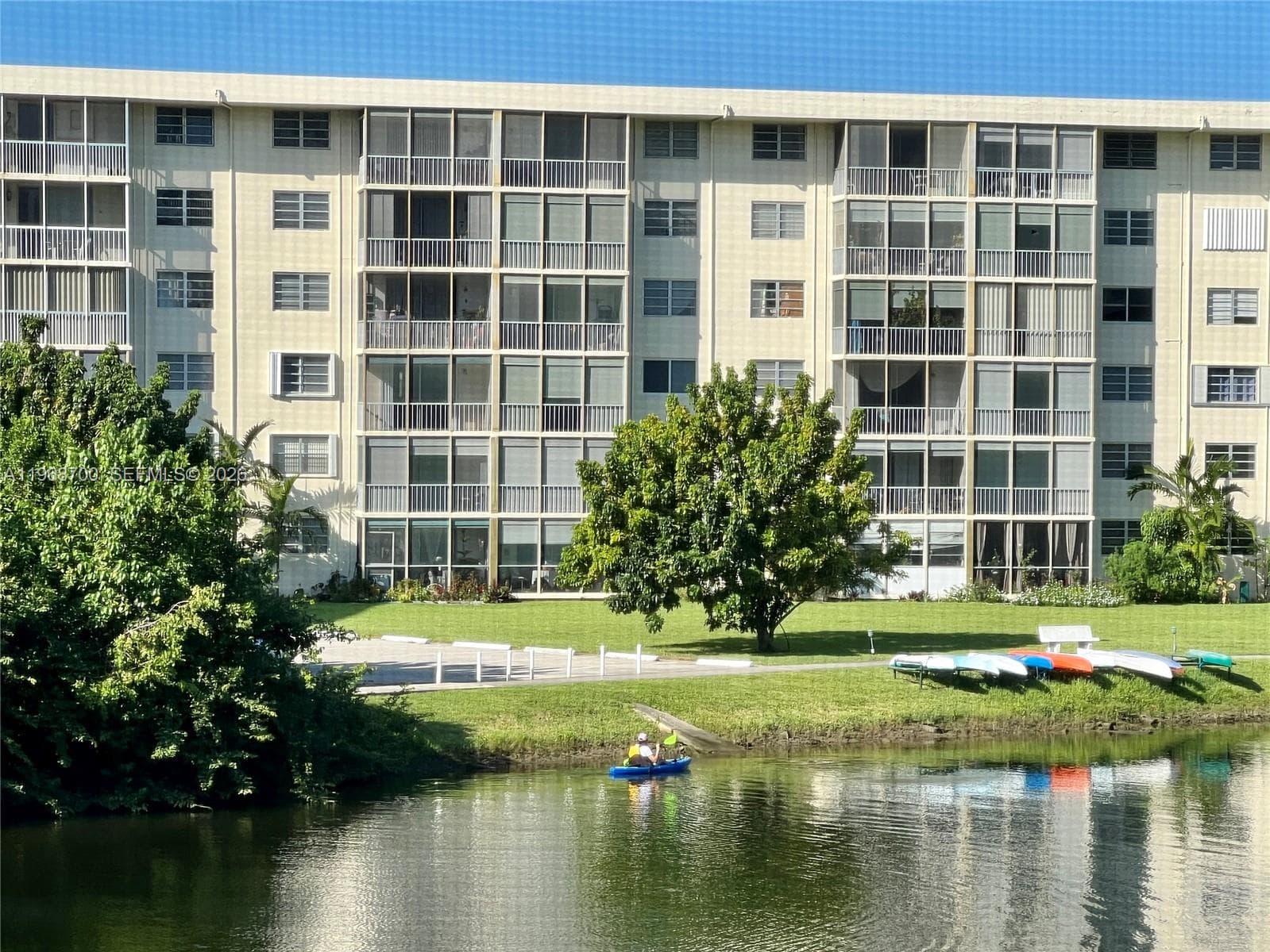 2855 Leonard Dr # H202, Aventura FL 33160 photo 3