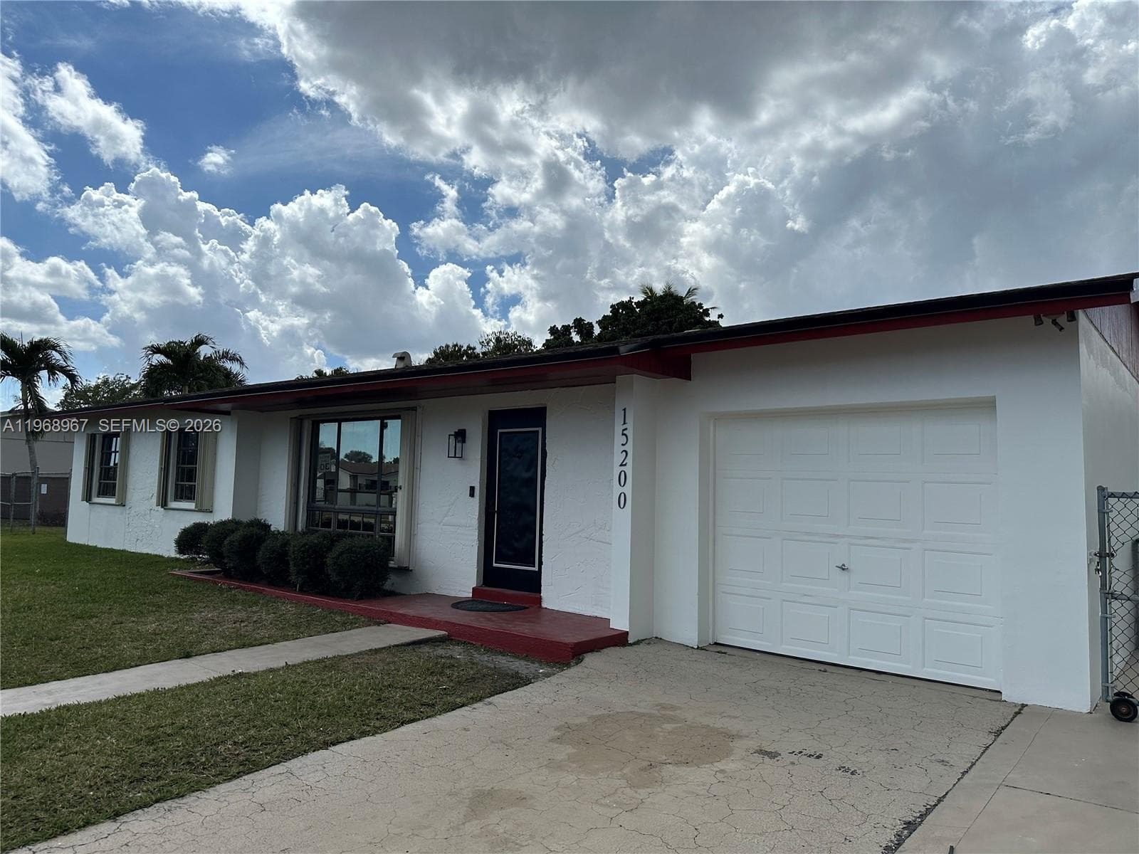 15200 SW 109 ave, Miami FL 33157
