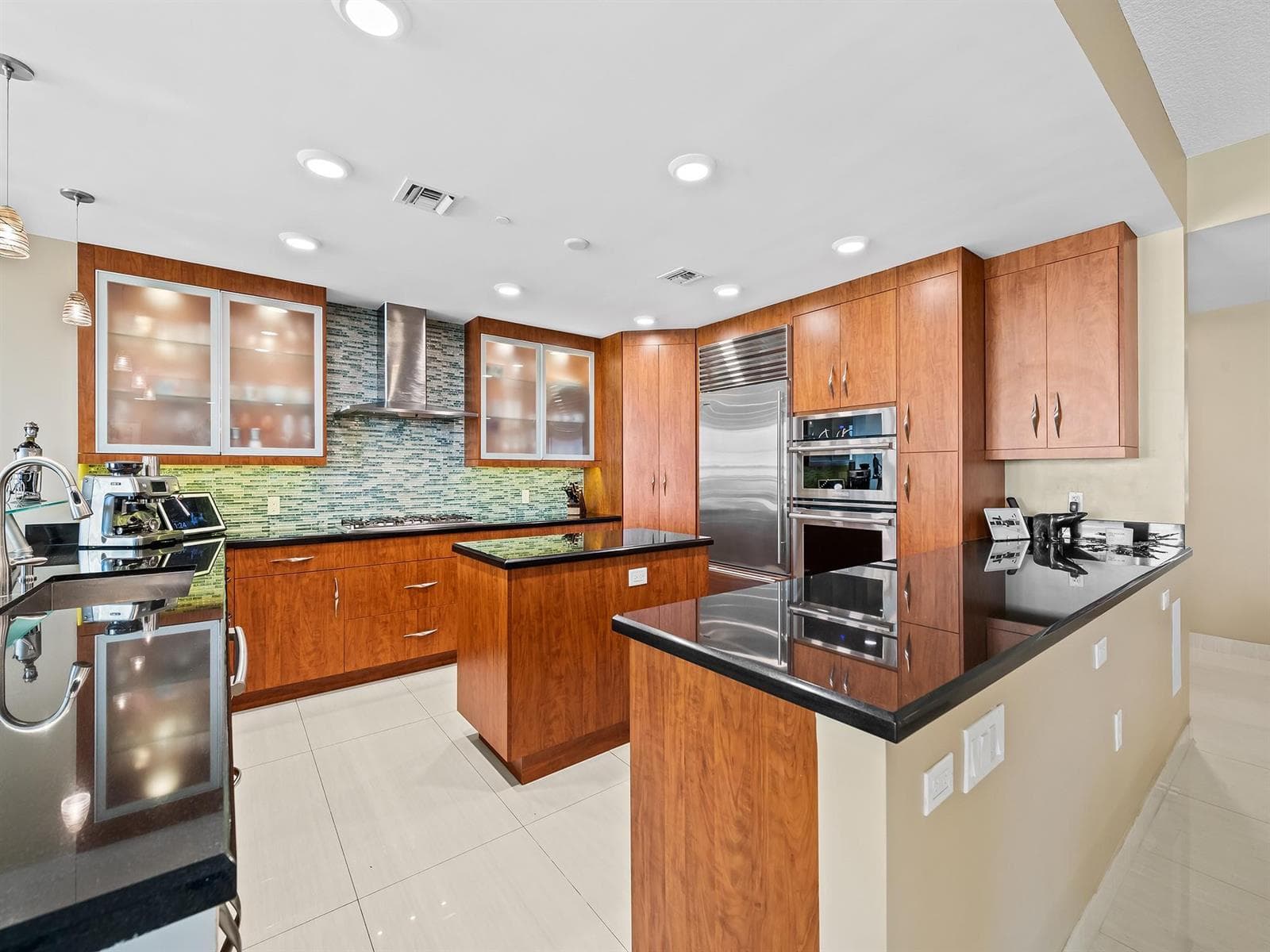 3415 N Ocean Drive # 505, Hollywood FL 33019 photo 4
