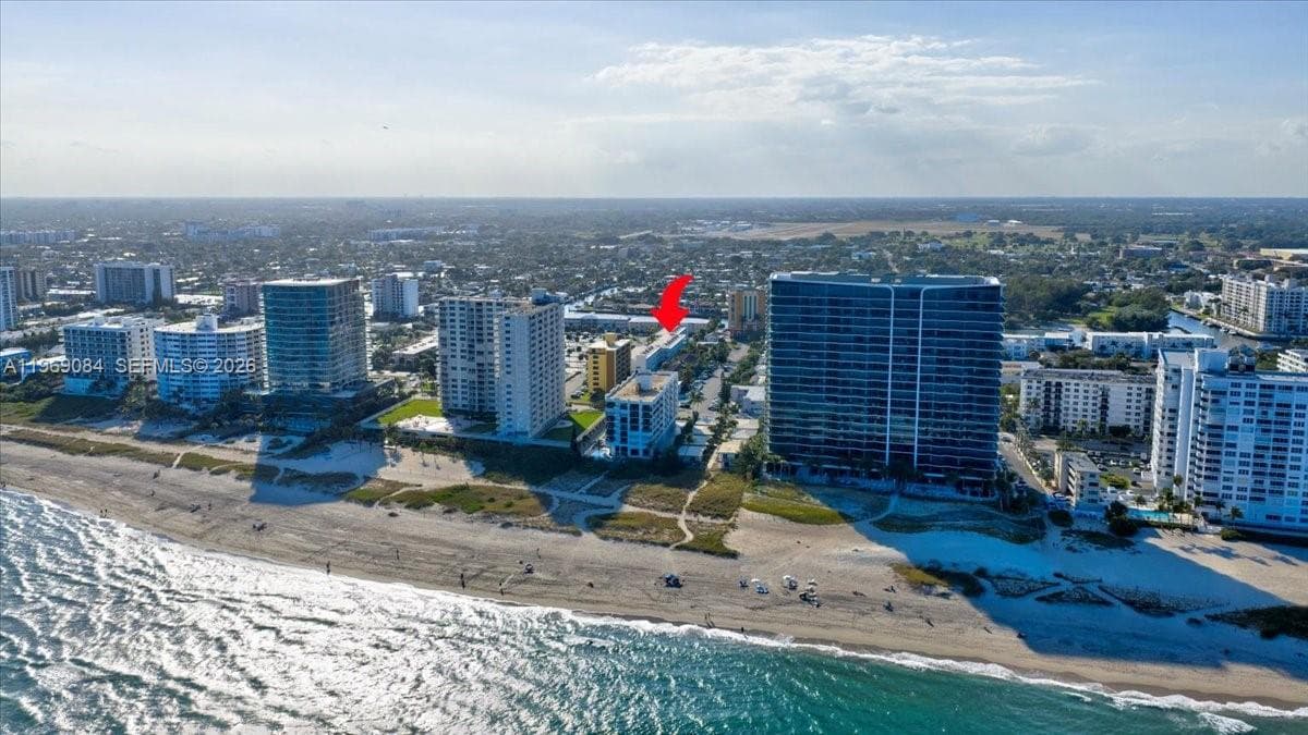 3201 NE 8th St # 405, Pompano Beach FL 33062 photo 2