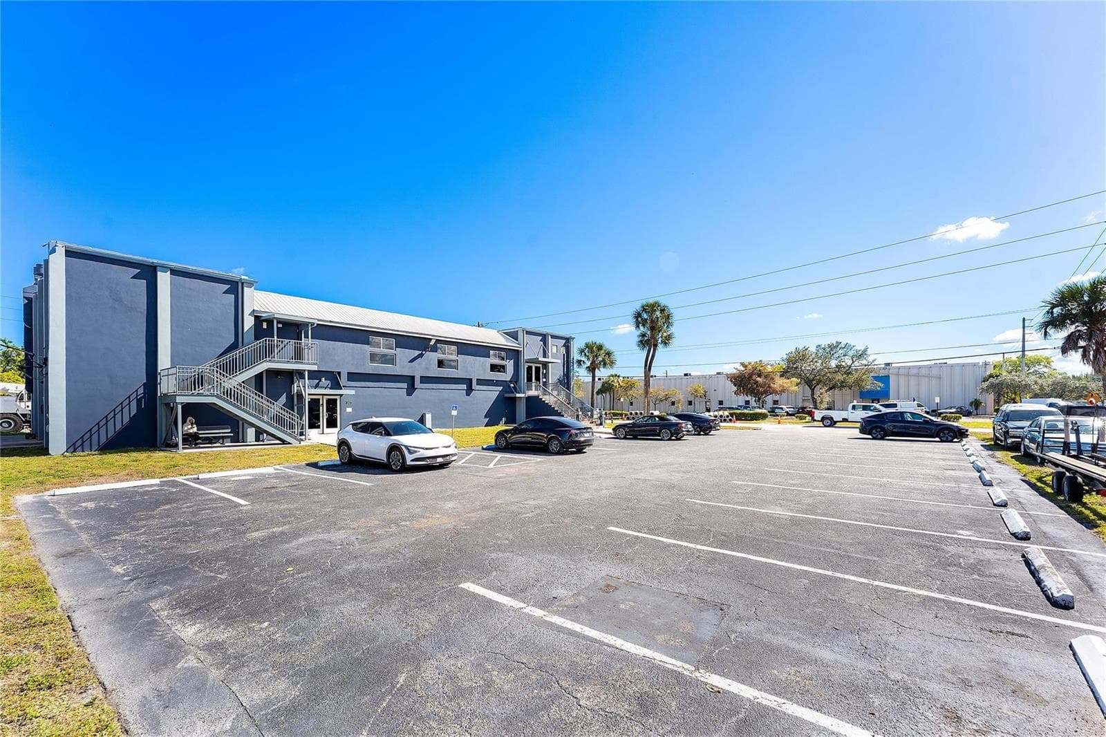 325 SW 26th Street, Fort Lauderdale FL 33315 photo 2