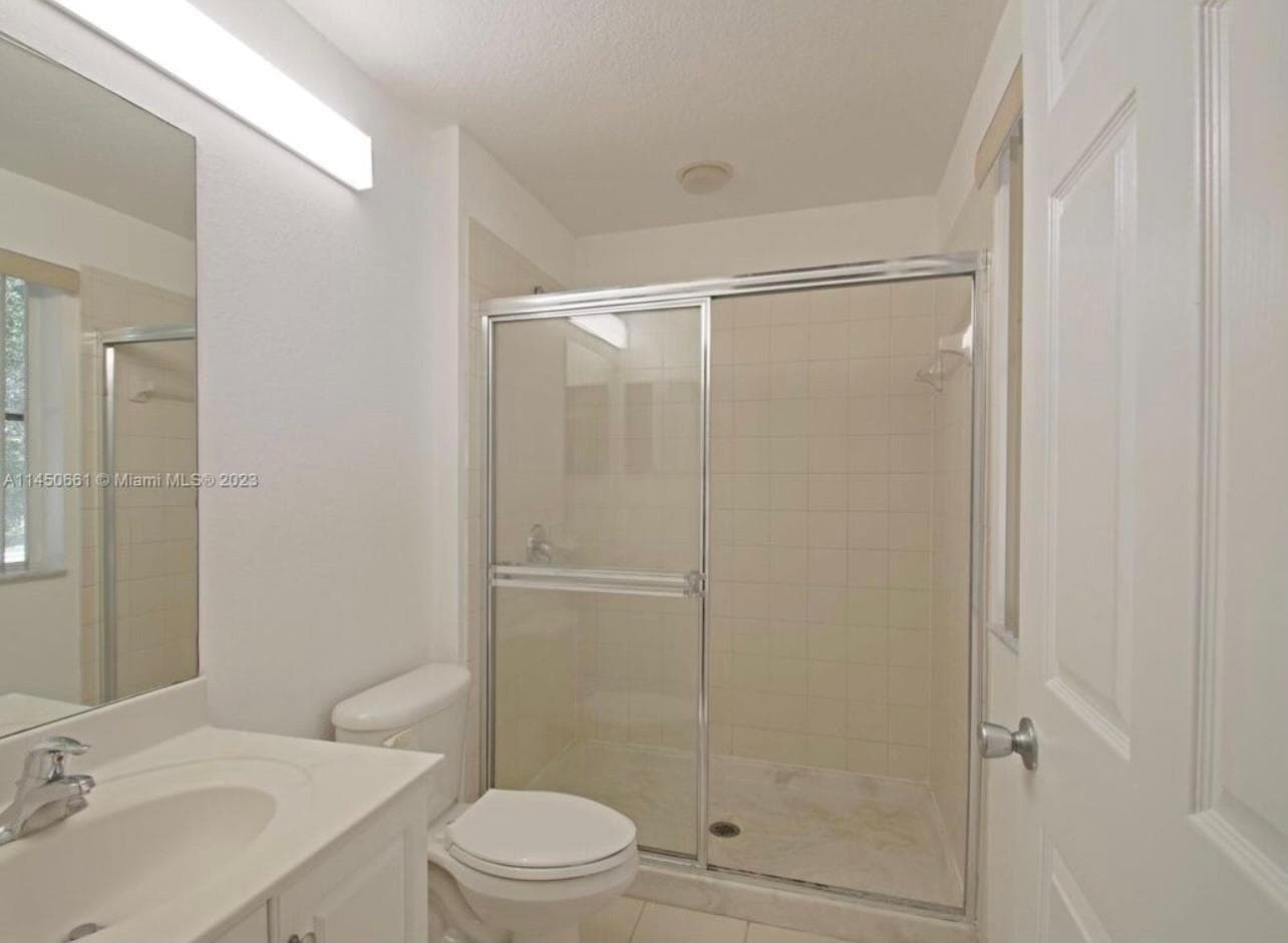 6030 SW 19th Place, North Lauderdale FL 33068 photo 4