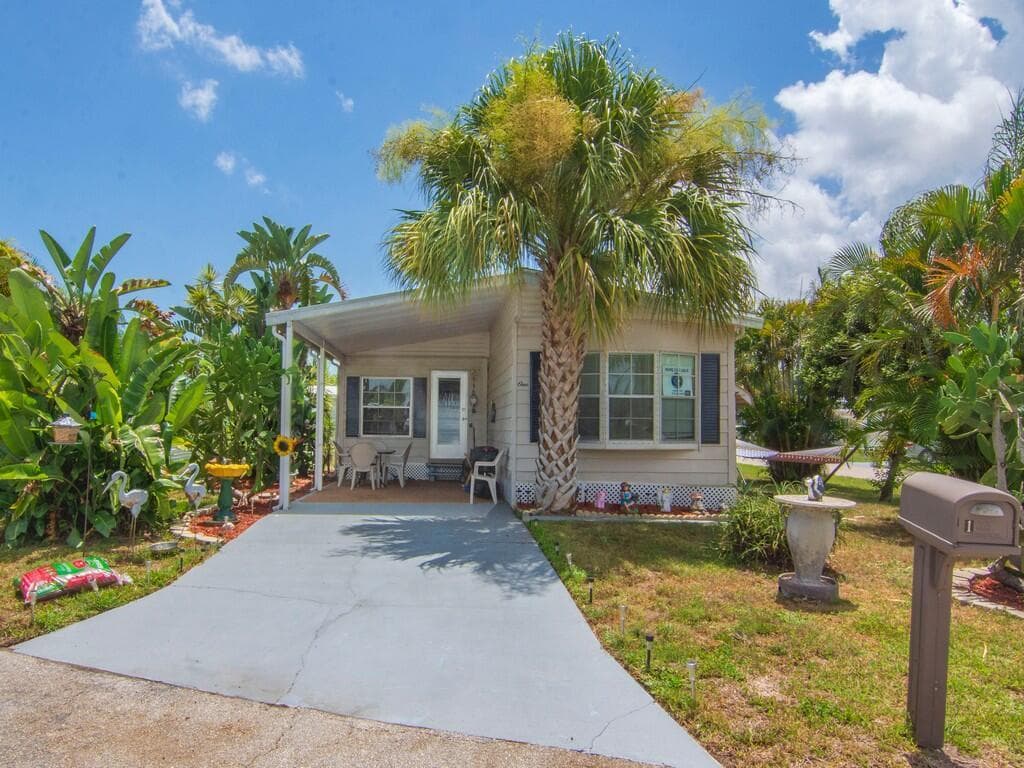 1 Castilla Lane, Port St. Lucie FL 34952 photo 5