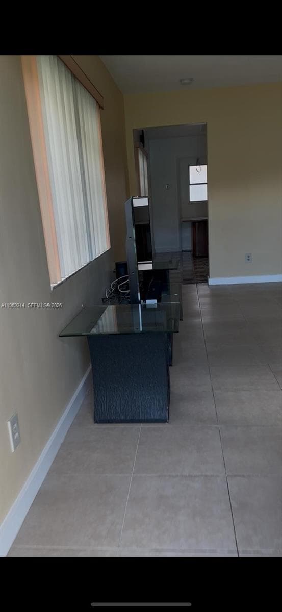 18 SW 13th St, Dania Beach FL 33004 photo 2