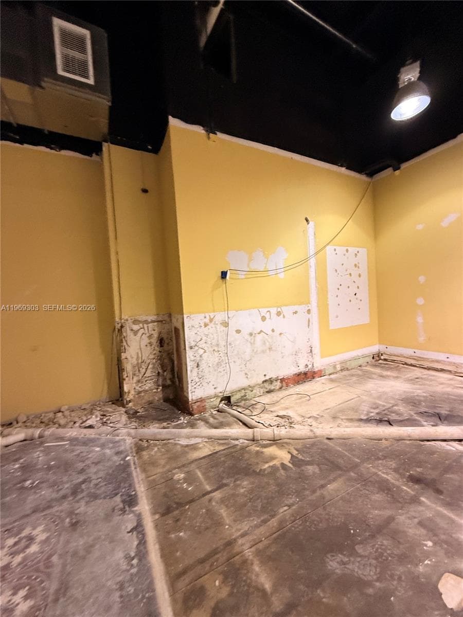 28 W Flagler St # 102, Miami FL 33130 photo 5