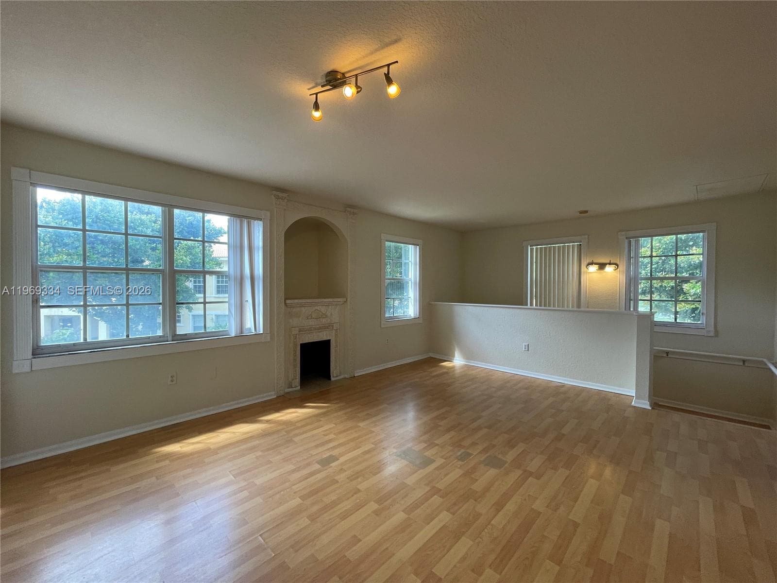 2305 Belmont Ln # 2305, North Lauderdale FL 33068 photo 5