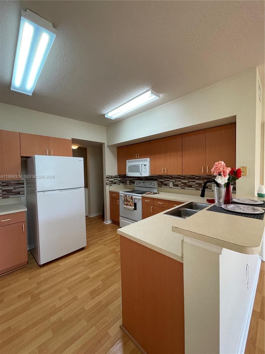 2305 Belmont Ln # 2305, North Lauderdale FL 33068 photo 4