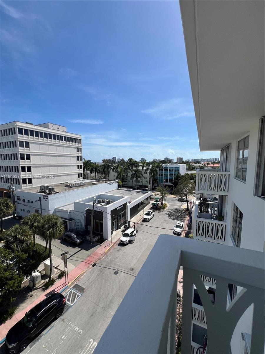 4142 N Jefferson Ave # 6B, Miami Beach FL 33140 photo 2