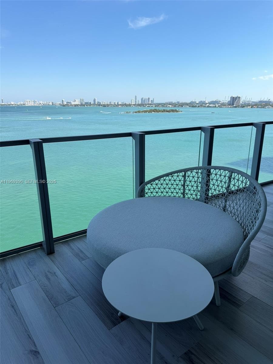 2900 NE 7th Ave # 1205, Miami FL 33137 photo 4