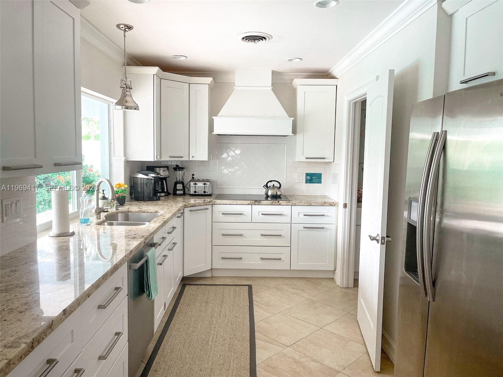 2932 NE 36th St, Lighthouse Point FL 33064 photo 4