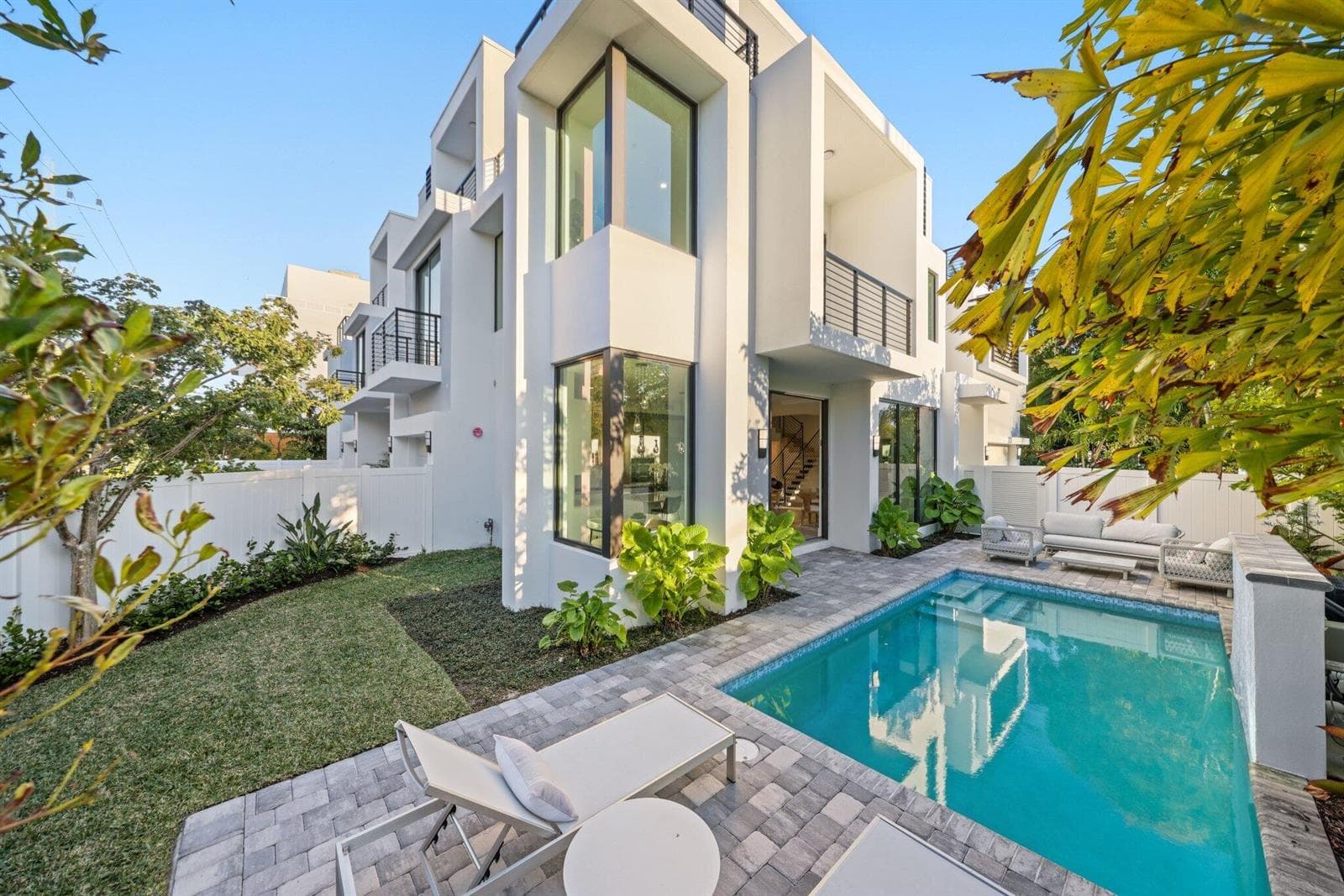 201 SE 4th Avenue, Delray Beach FL 33483 photo 4