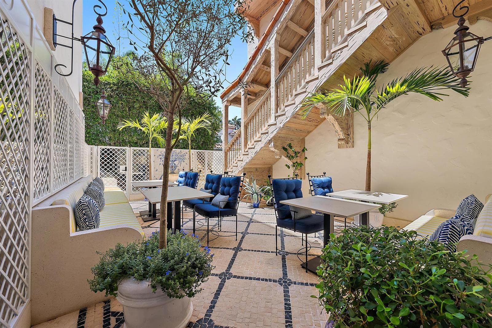 236 Phipps Plaza # 101, Palm Beach FL 33480 photo 4