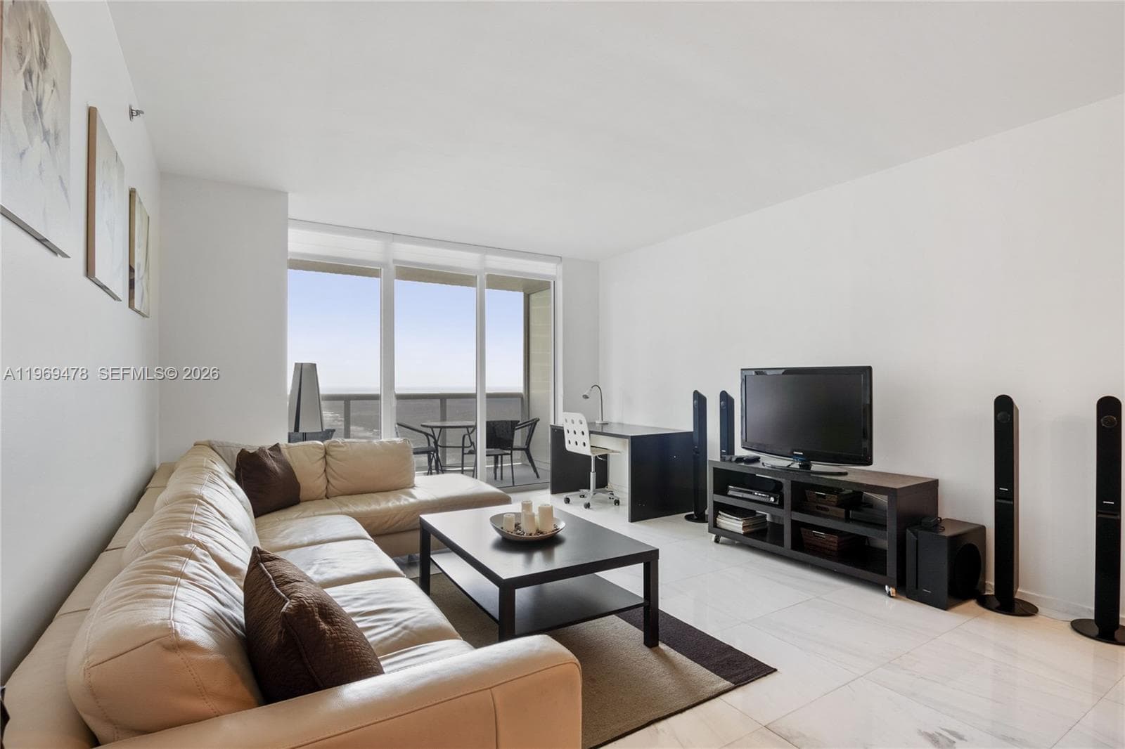 1830 S OCEAN DR # 3211, Hallandale Beach FL 33009