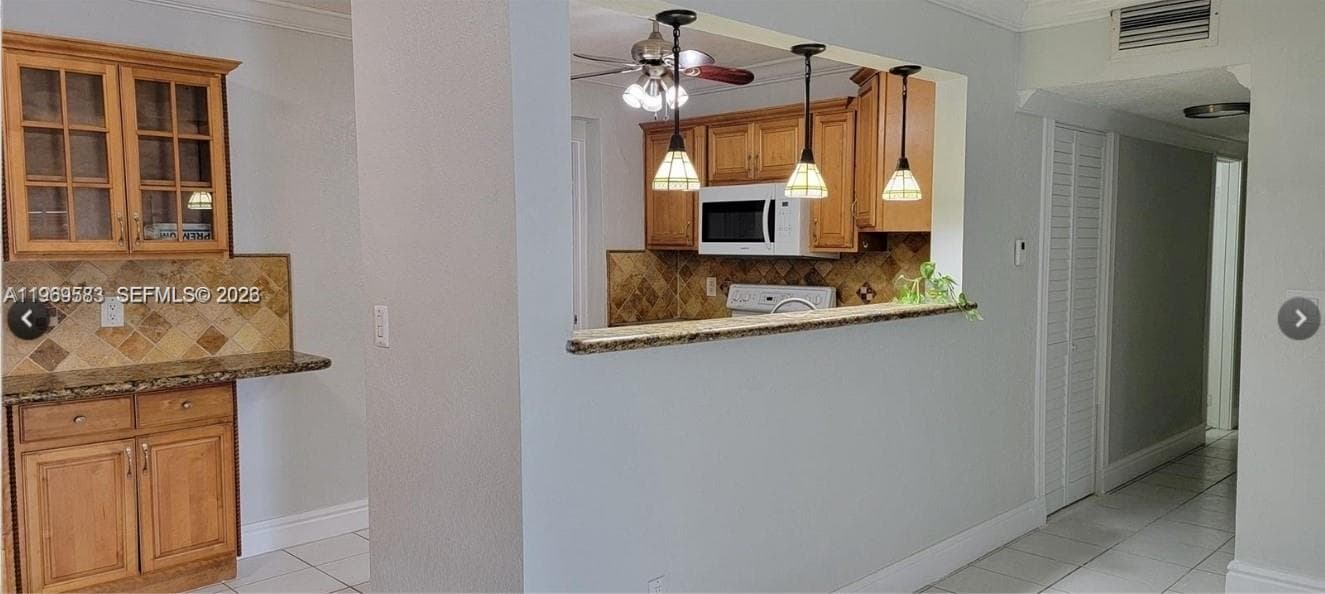 10835 SW 41st Ter, Miami, FL 33165 photo 2