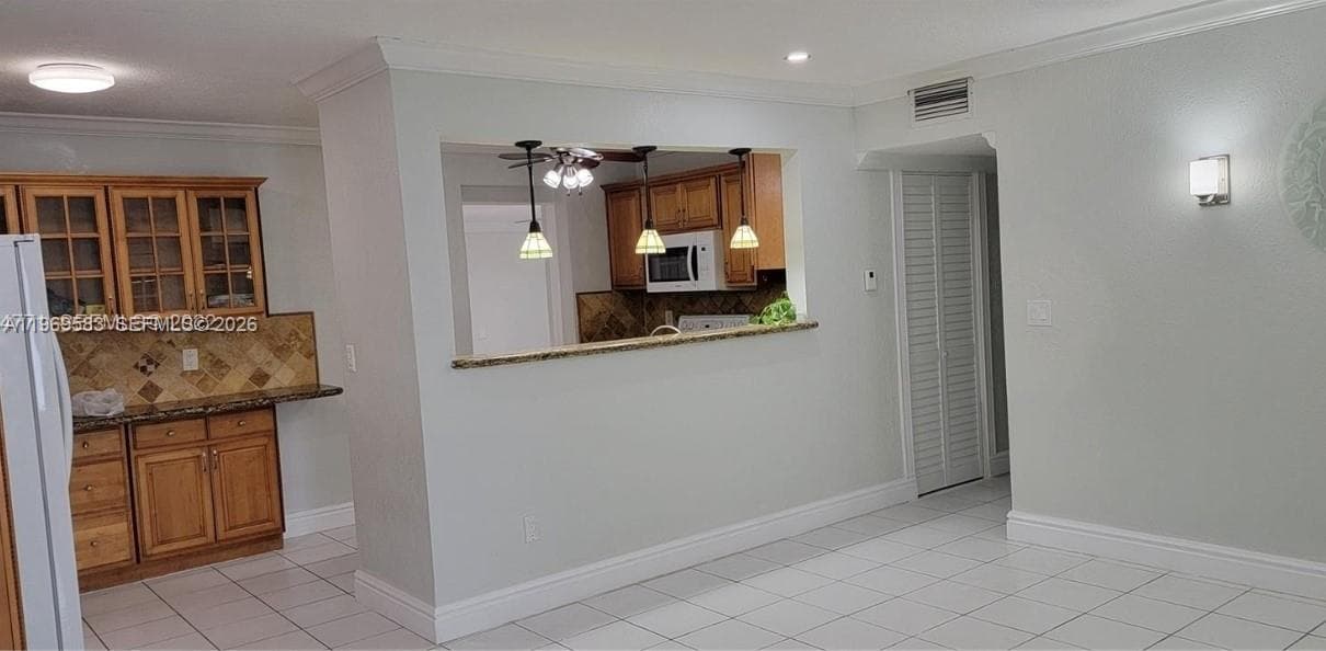 10835 SW 41st Ter, Miami, FL 33165 photo 4