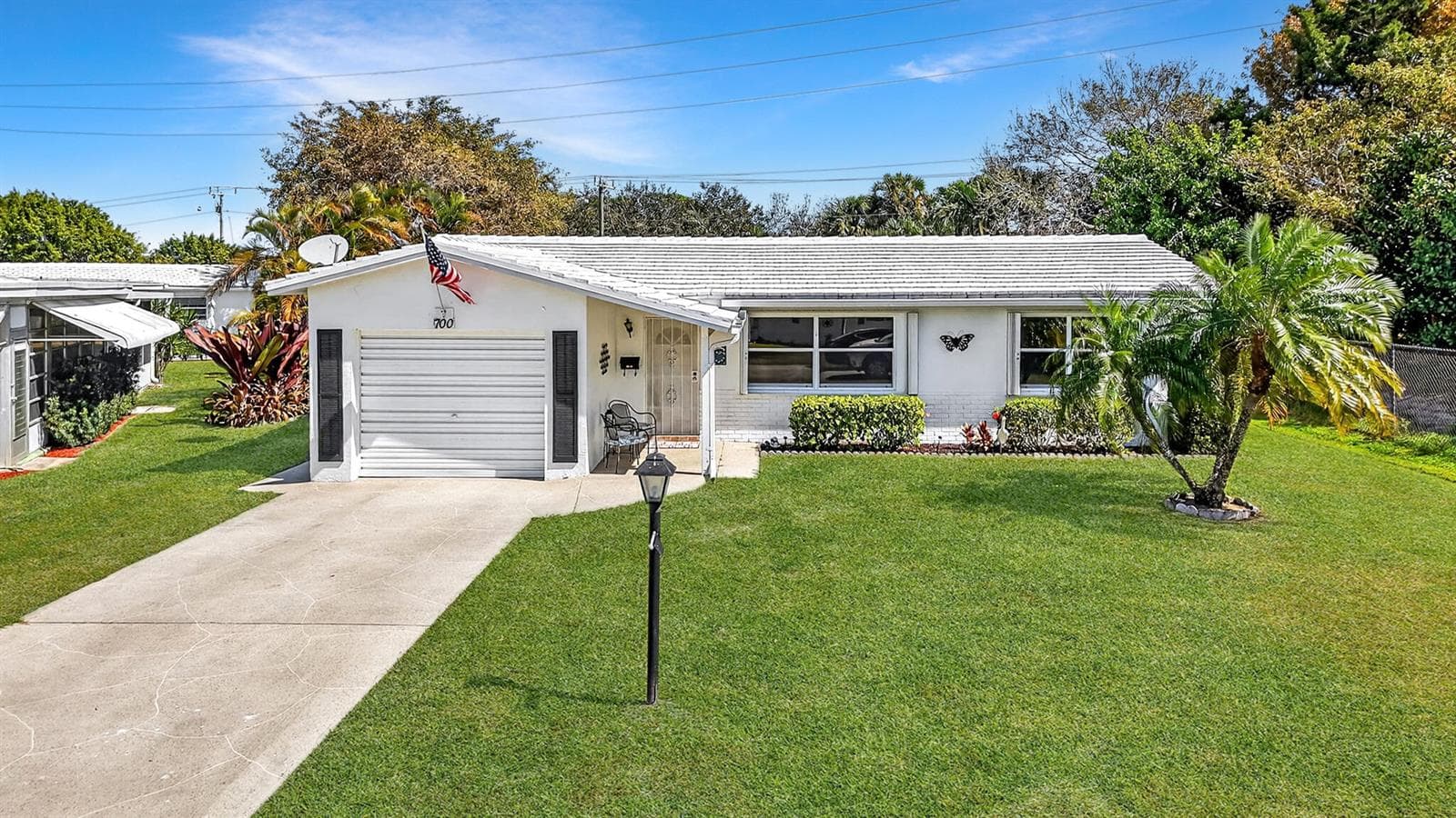 700 Canal Way, Boynton Beach FL 33426 photo 2