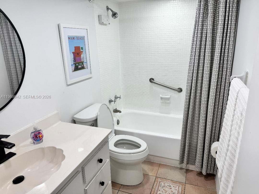 5005 Collins Ave # 1404, Miami Beach, FL 33140 photo 4
