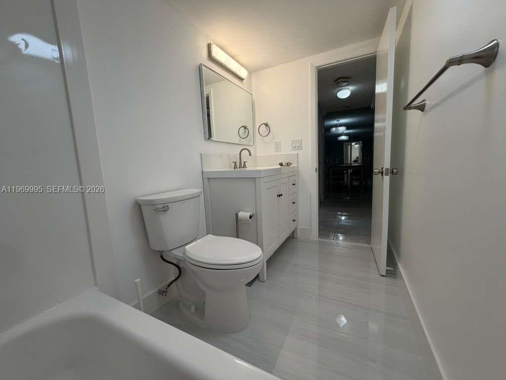 301 SE 3rd St # 109, Dania Beach FL 33004
