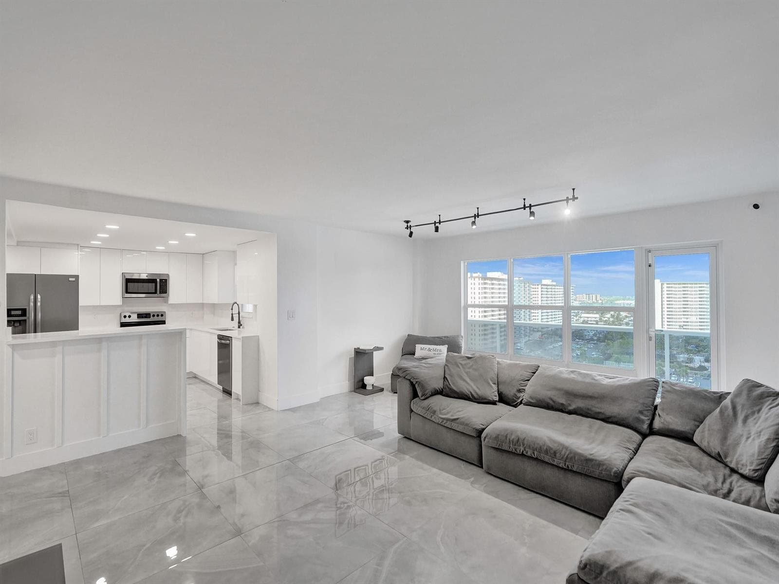 3500 Galt Ocean Drive # 1109, Fort Lauderdale FL 33308 photo 2