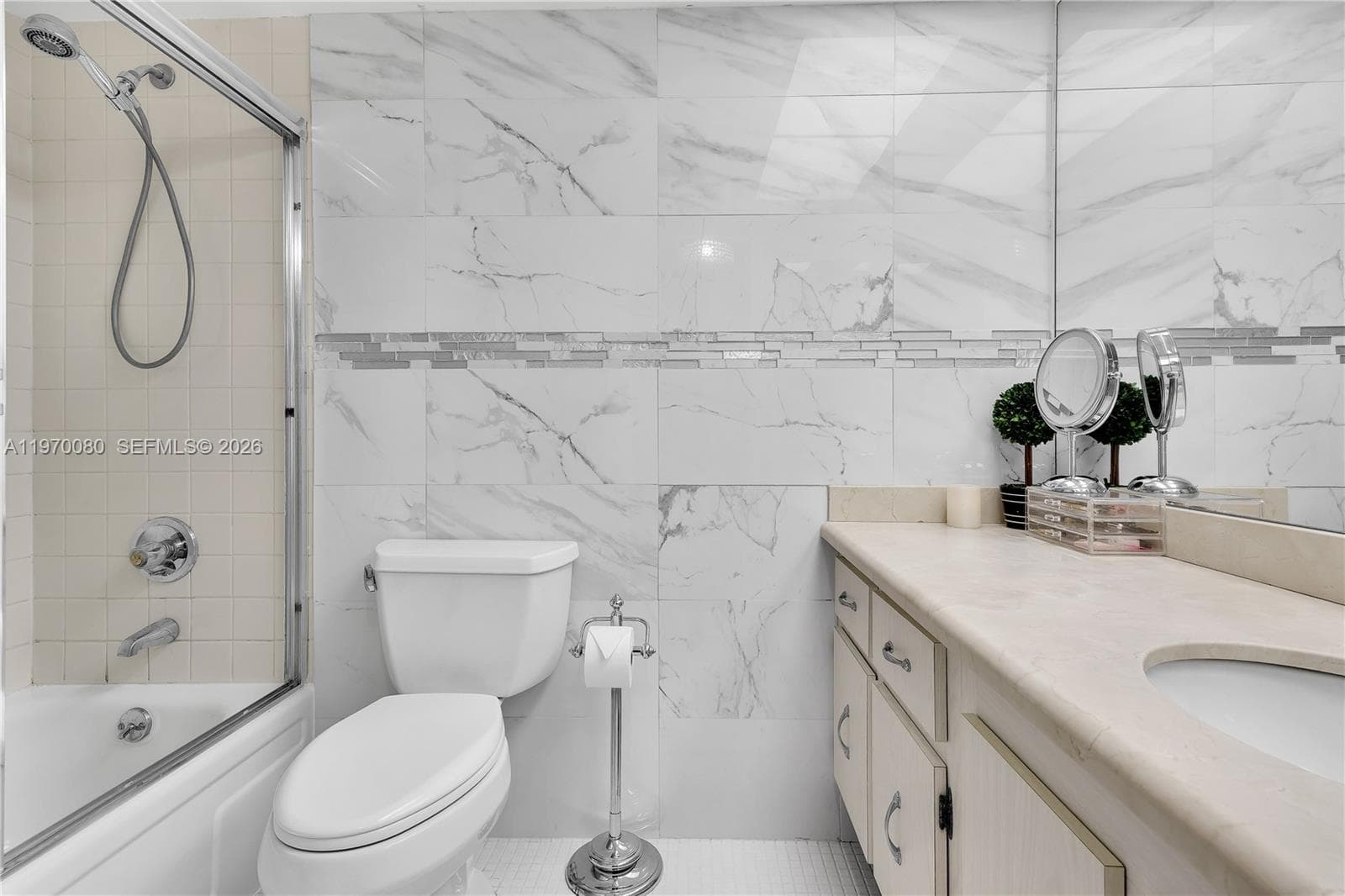 301 174 Street # 405, Sunny Isles Beach FL 33160 photo 5