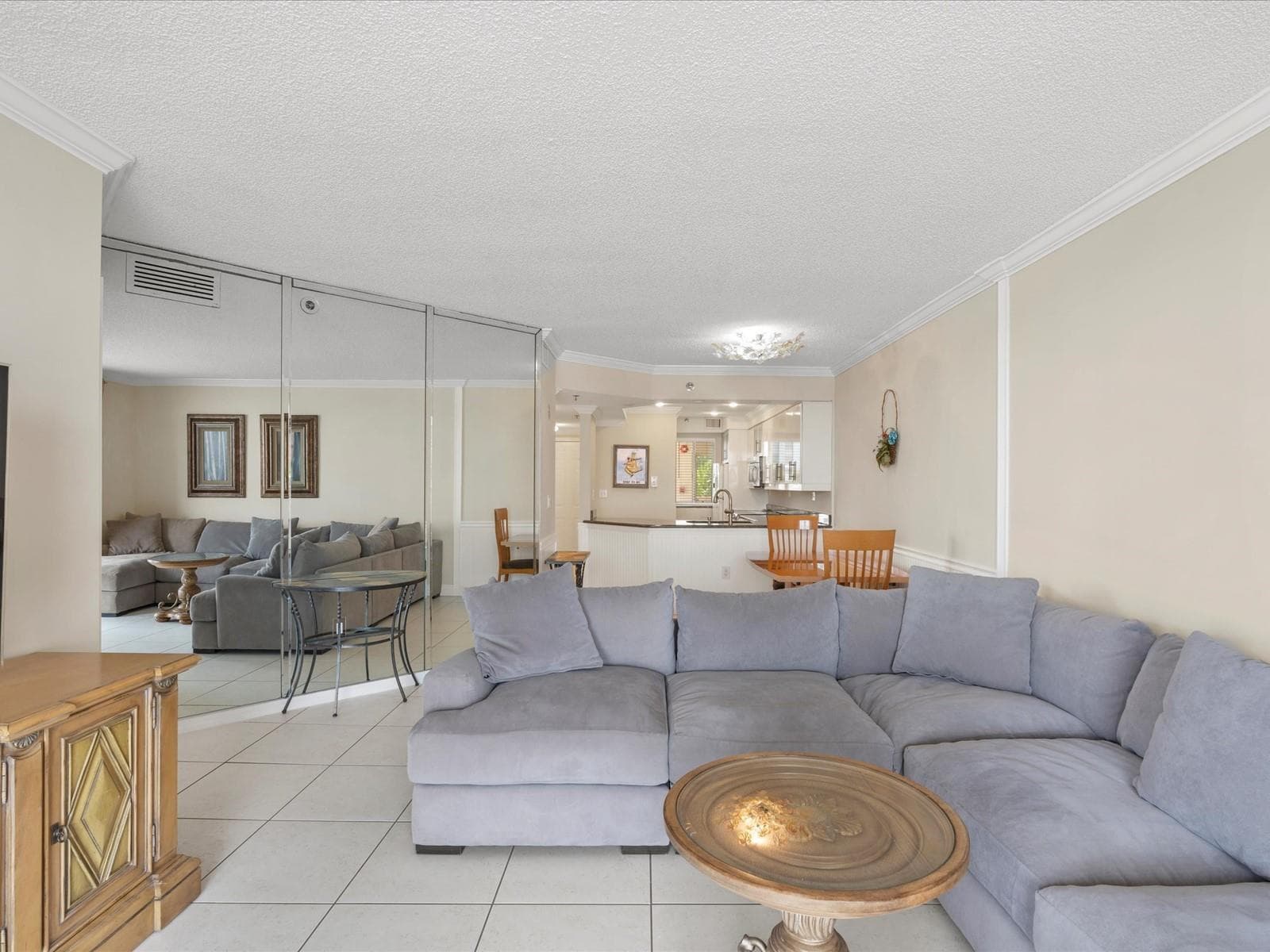 18260 N Bay Road # 304, Sunny Isles Beach FL 33160 photo 4