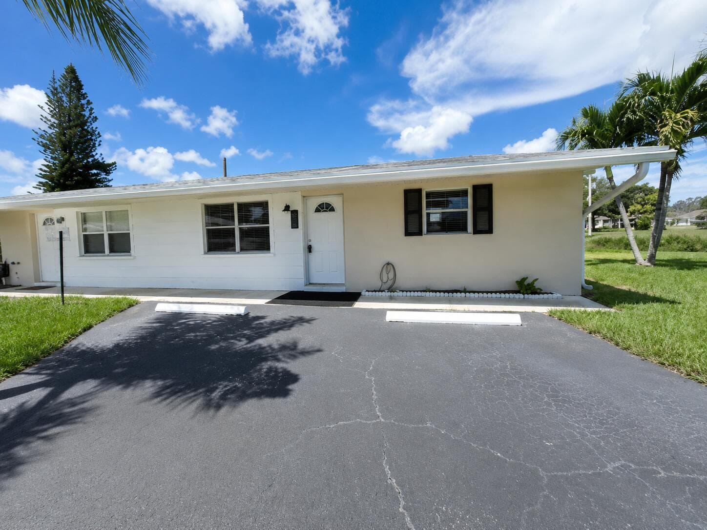 2821 Duke Lane, Delray Beach FL 33445 photo 3