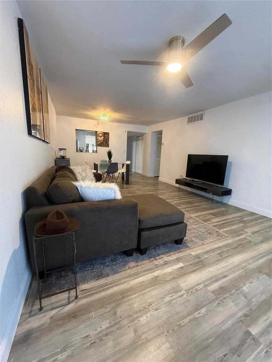 6190 Woodlands Boulevard # 107, Tamarac FL 33319 photo 4