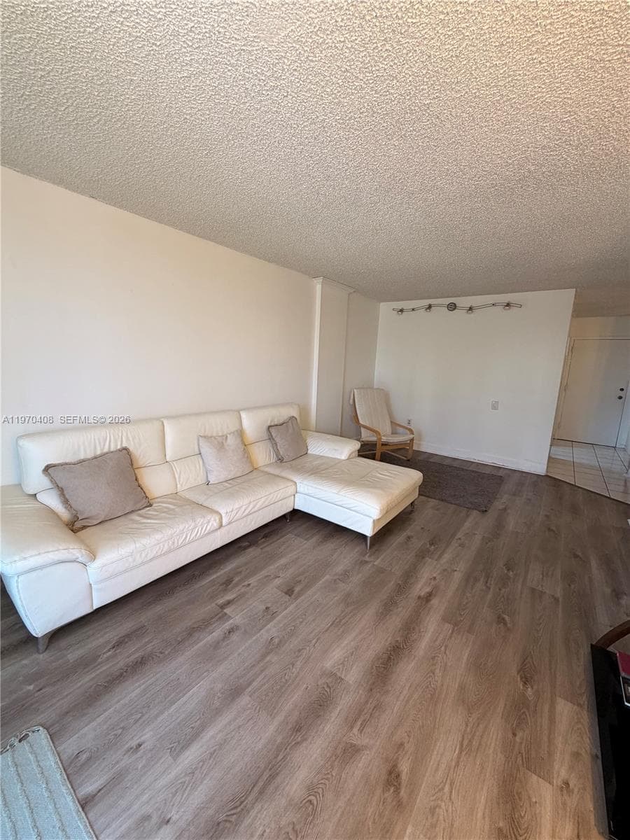 16851 NE 23RD AVE # B304, North Miami Beach FL 33160 photo 2
