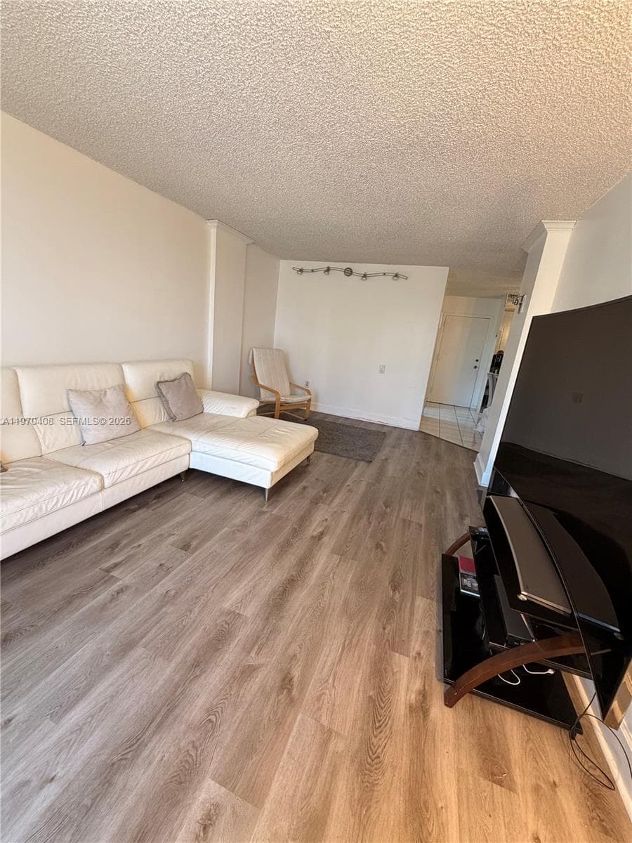 16851 NE 23RD AVE # B304, North Miami Beach FL 33160 photo 3