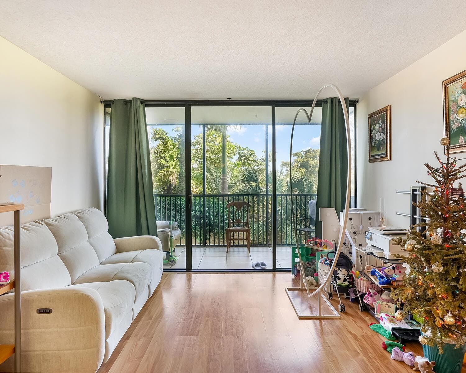 20379 W Country Club Drive # 332, Aventura FL 33180 photo 2