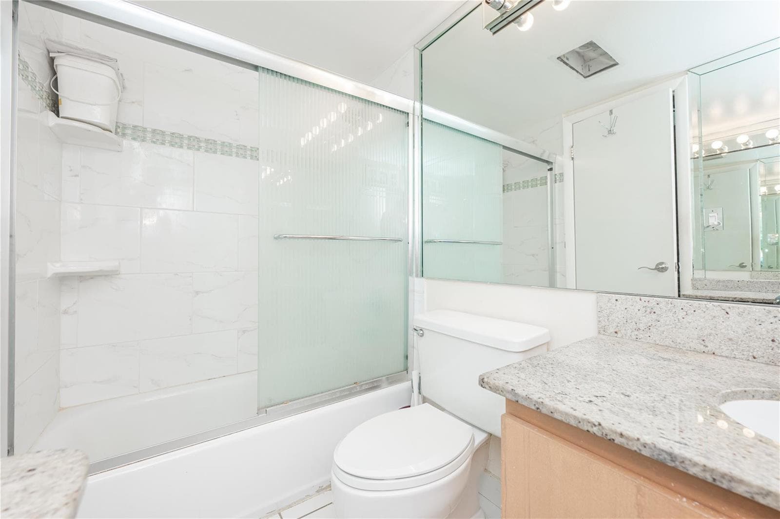 20379 W Country Club Drive # 332, Aventura FL 33180 photo 5