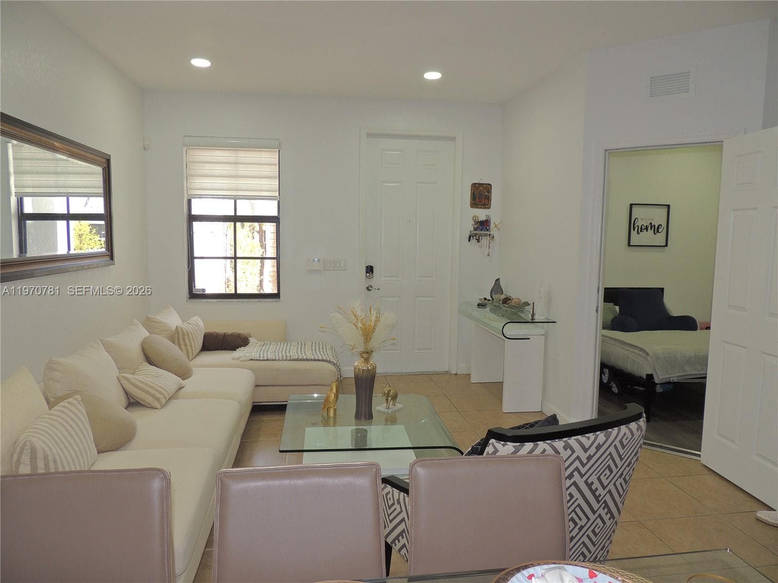 11301 NW 88th Ter, Doral FL 33178 photo 3