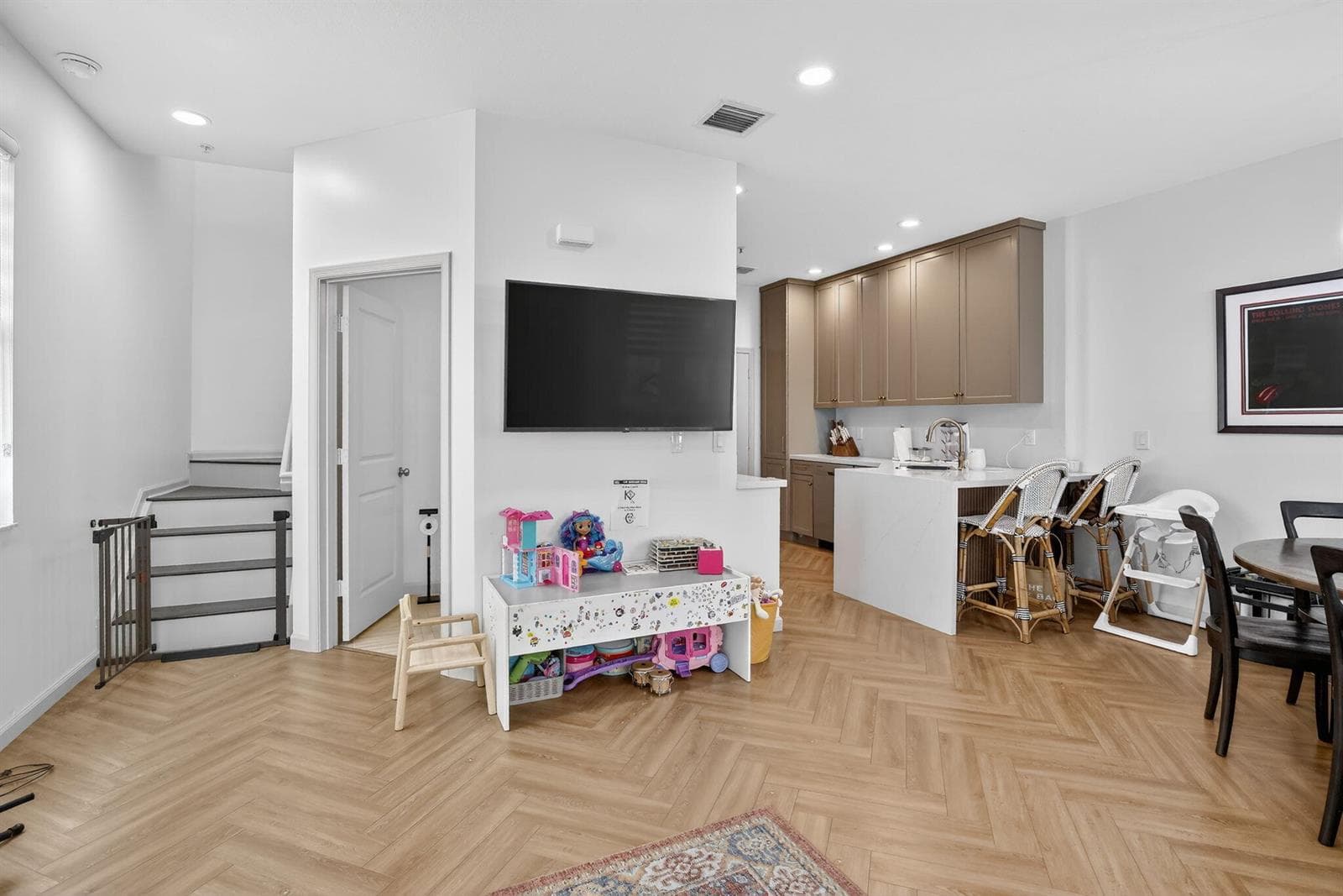 12631 NW 32nd Place, Sunrise FL 33323 photo 5