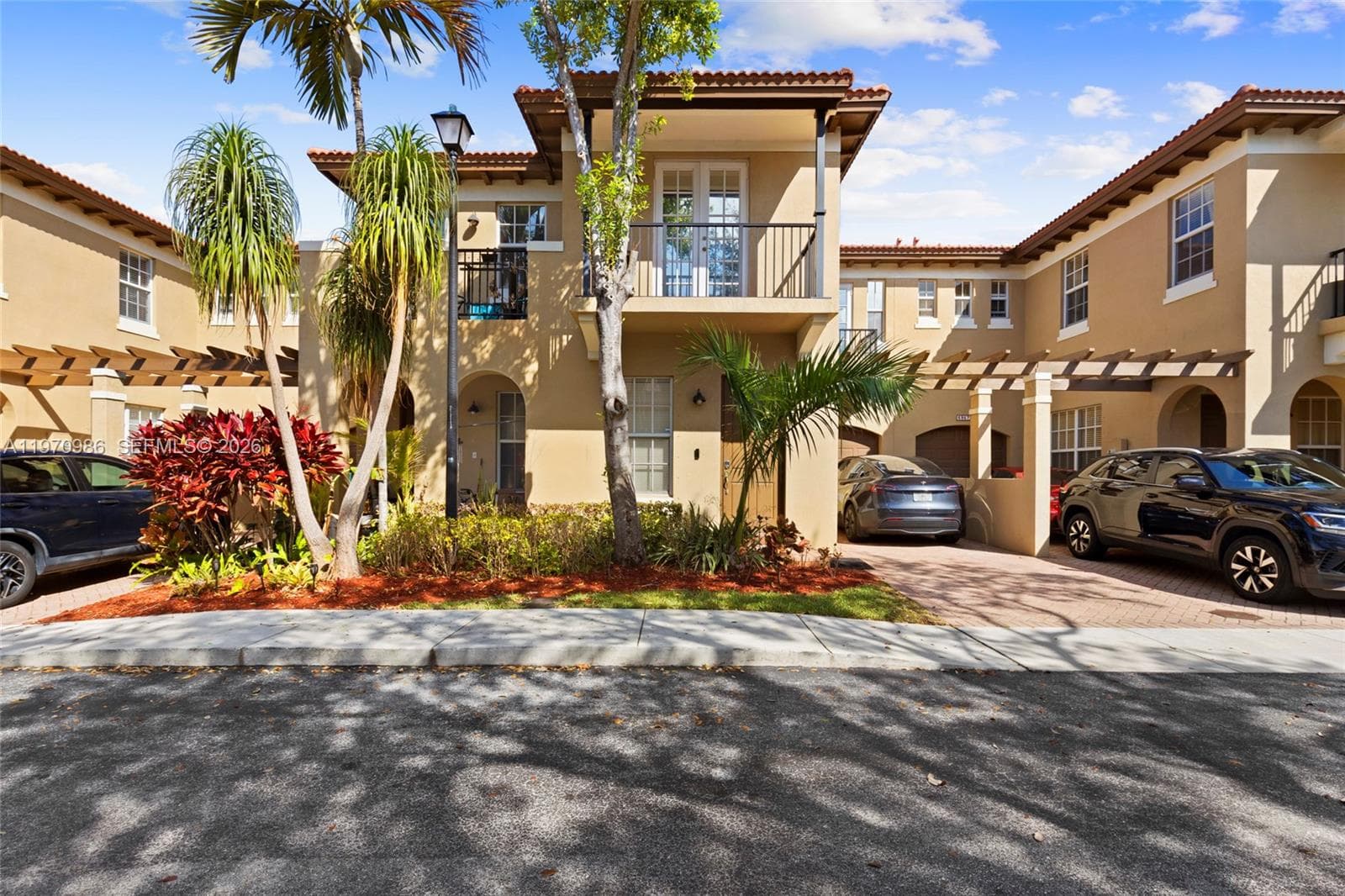 6959 Julia Gardens Dr, Coconut Creek FL 33073 photo 5