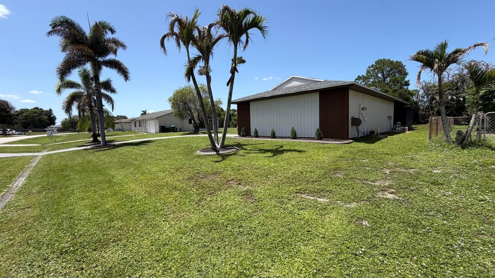 257 SW Cherryhill Road, Port St. Lucie FL 34953 photo 4