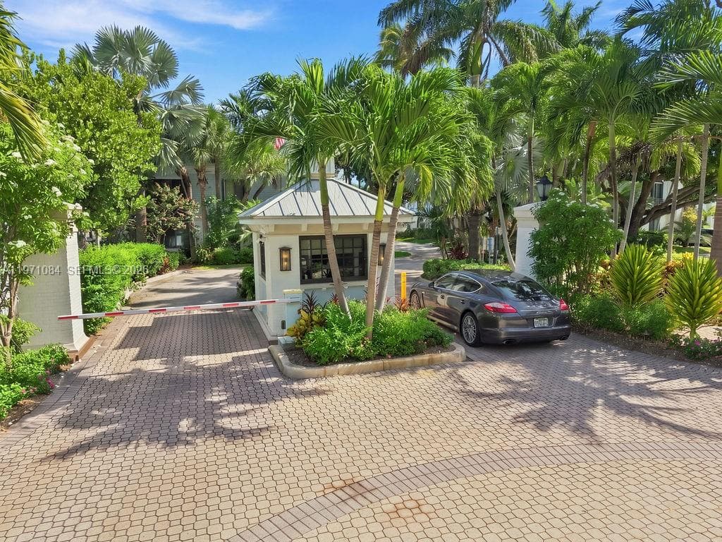 1698 S Ocean Ln # 171, Fort Lauderdale FL 33316 photo 2