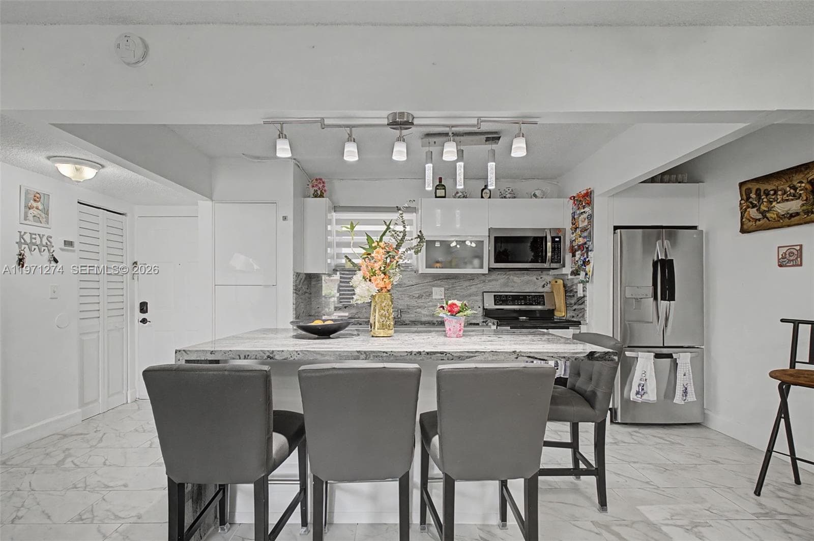 399 NW 72nd Ave # 320, Miami FL 33126 photo 5