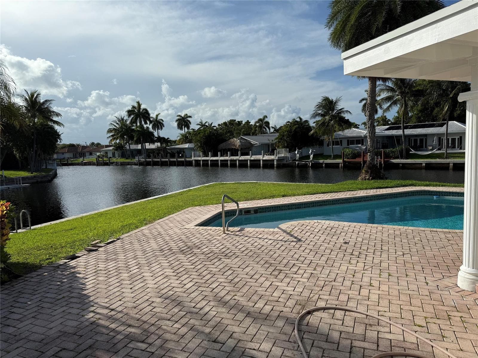 5251 NE 29th Avenue, Fort Lauderdale FL 33308
