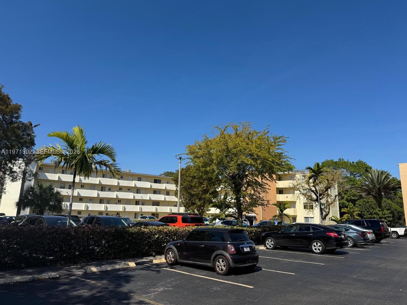 1301 NE 191st St # F405, Miami FL 33179 photo 3