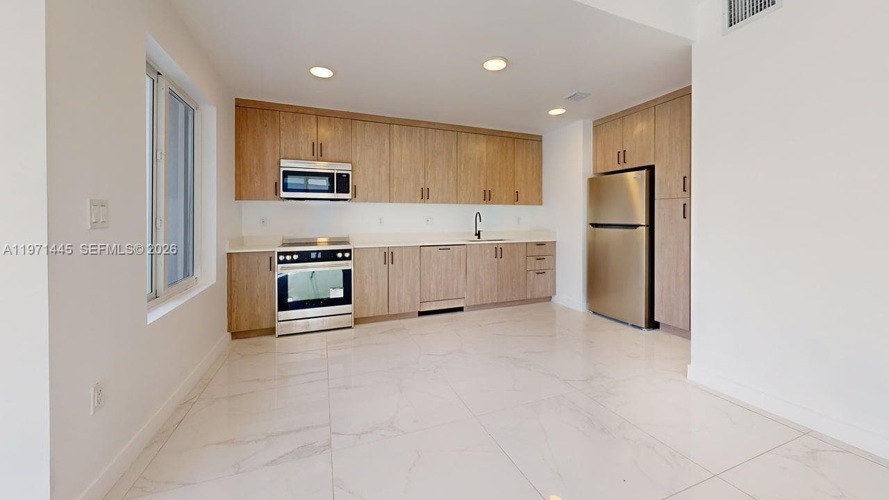 13824 SW 262 St, Homestead FL 33032 photo 3