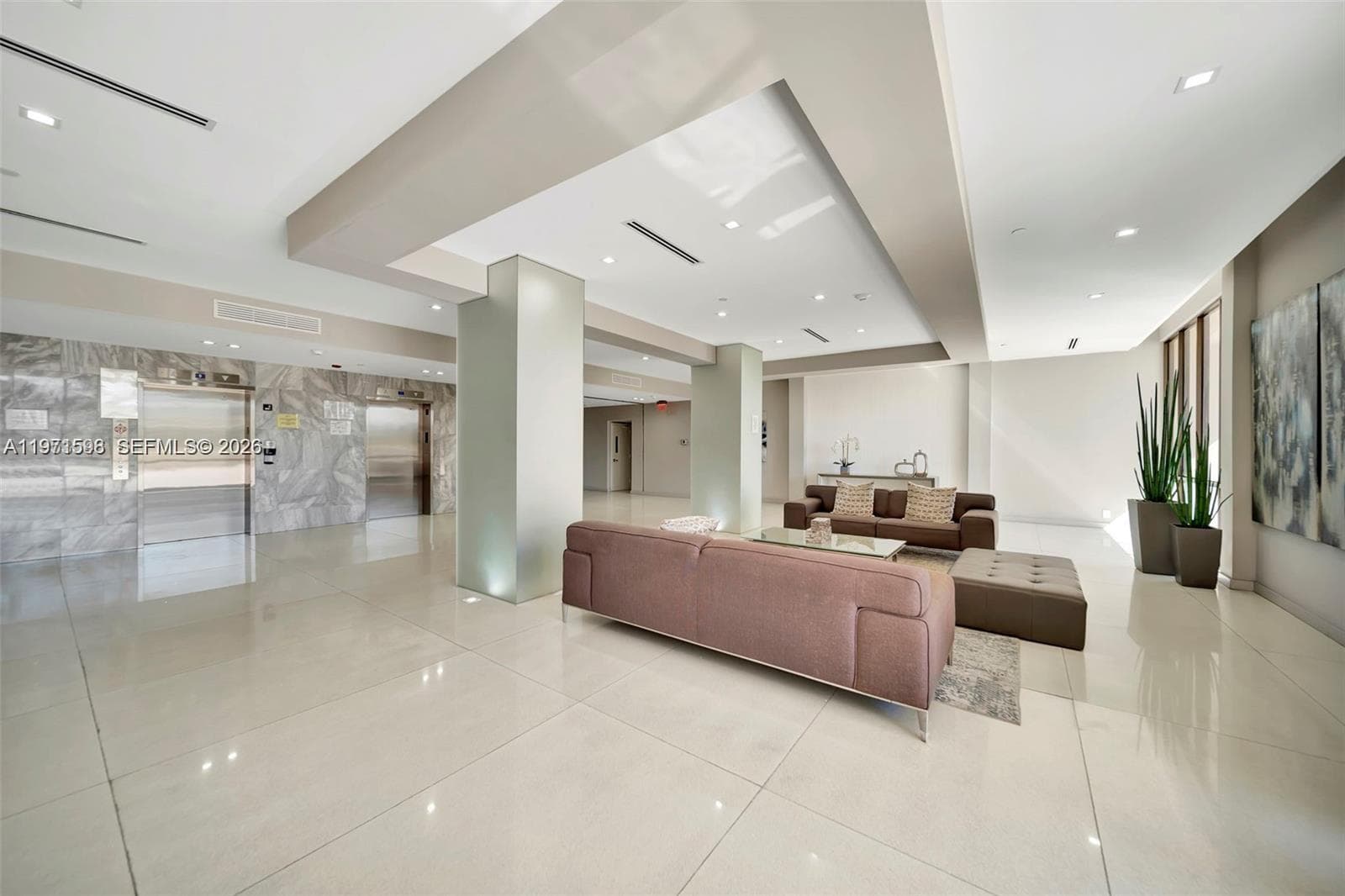 20379 W Country Club Dr # 2336, Aventura FL 33180 photo 4