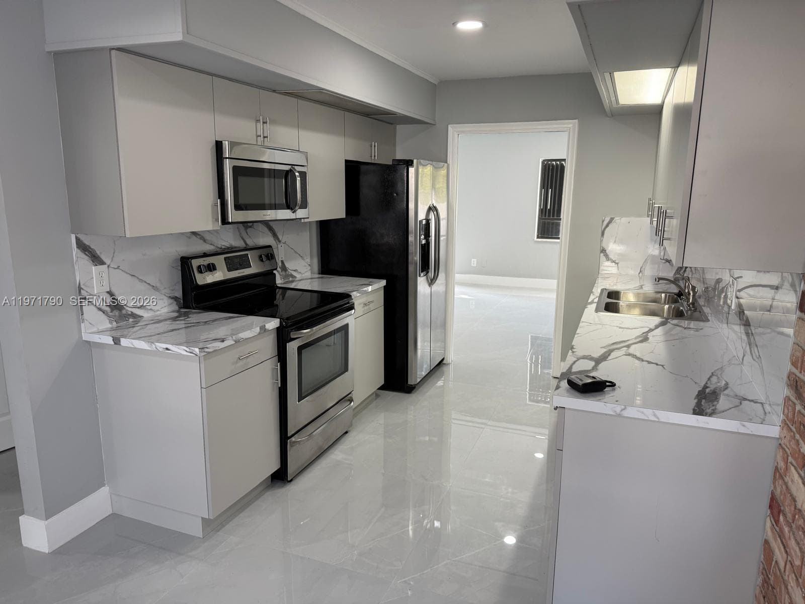 2700 N 34th Ave # I, Hollywood FL 33021 photo 5