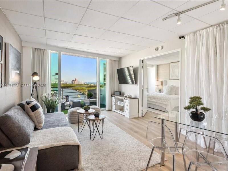 2670 E Sunrise Blvd # 1428, Fort Lauderdale, FL 33304