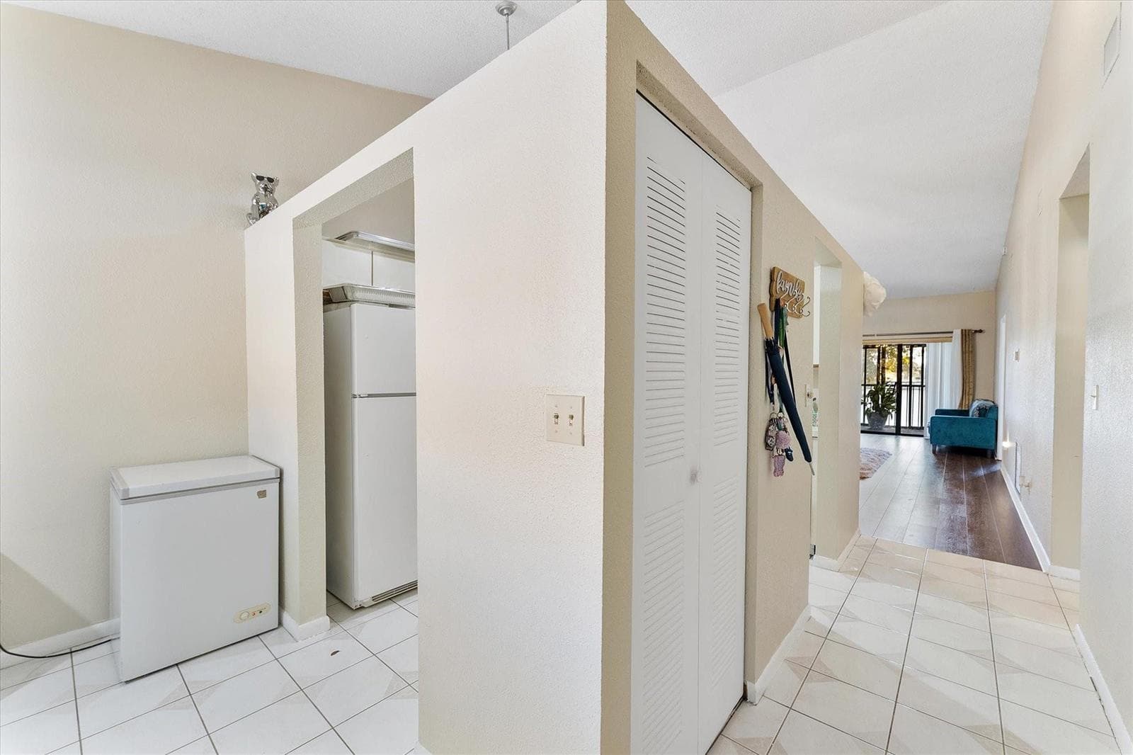 3100 NW 46th Street # 203, Oakland Park FL 33309 photo 4
