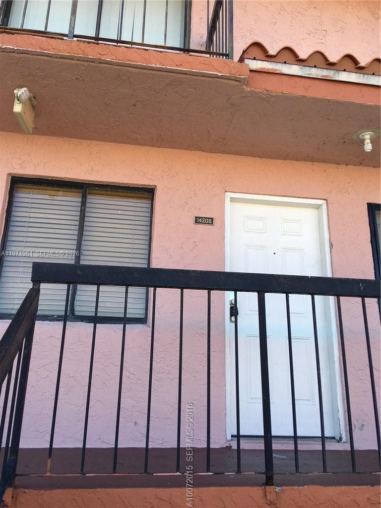 2162 W 60th St # 14208, Hialeah FL 33016