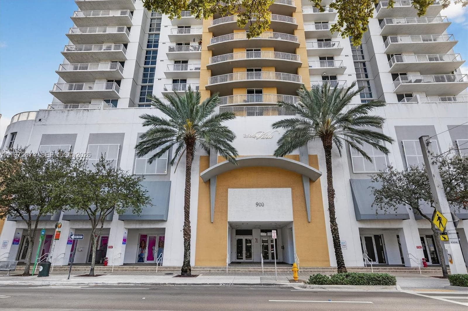 900 SW 8th St # 505, Miami FL 33130 photo 3