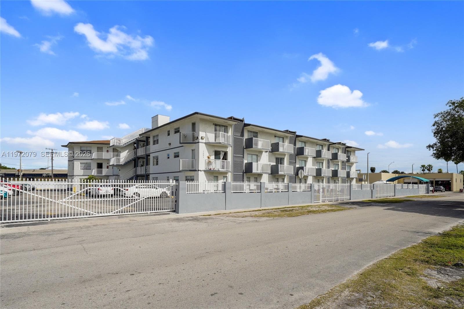 1051 NE 163rd St # 2, North Miami Beach FL 33162