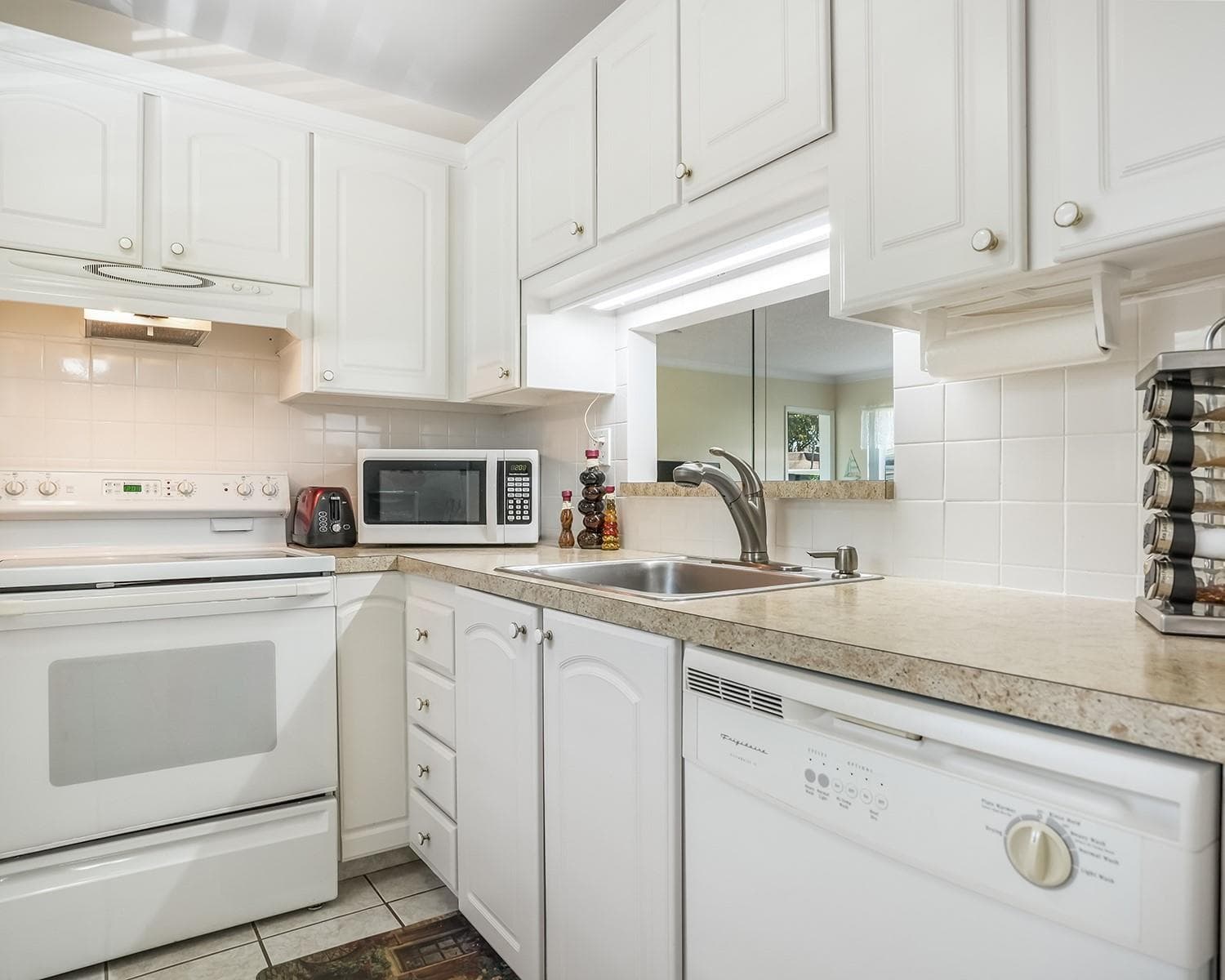 3400 NW 48th Avenue # 407, Lauderdale Lakes FL 33319 photo 2