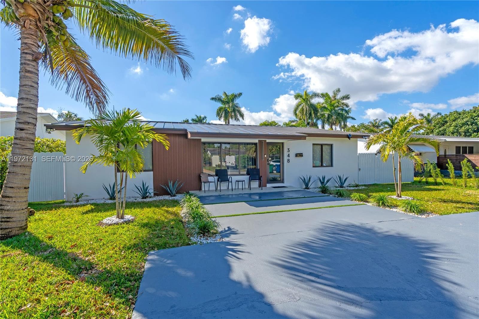 348 NE 117th St, Miami FL 33161 photo 2