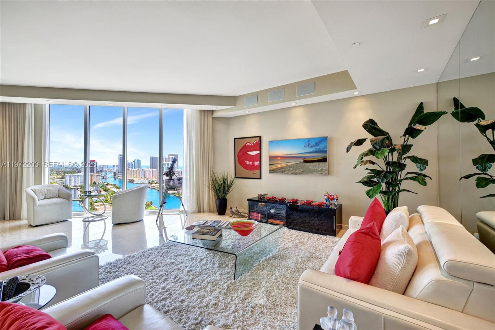21200 Point Pl, Aventura FL 33180 photo 3